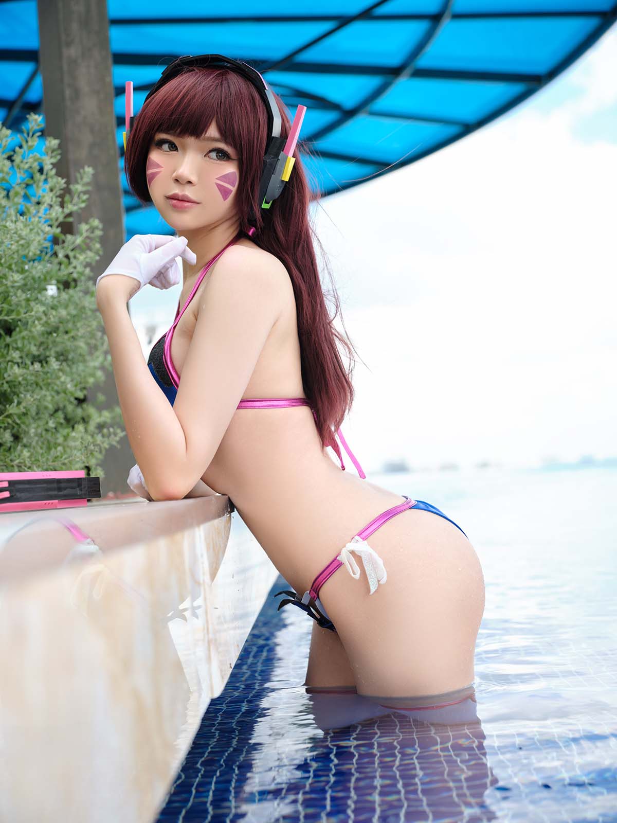 ZinieQ – Overwatch DVA Swimsuit