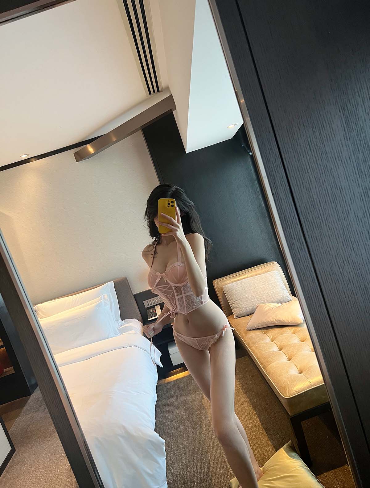 葛征GeZheng – 粉色蕾丝