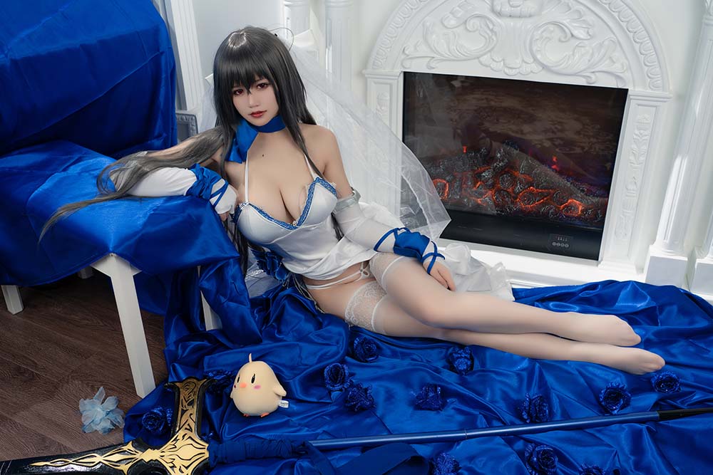 小仓千代w – 路易九世礼服