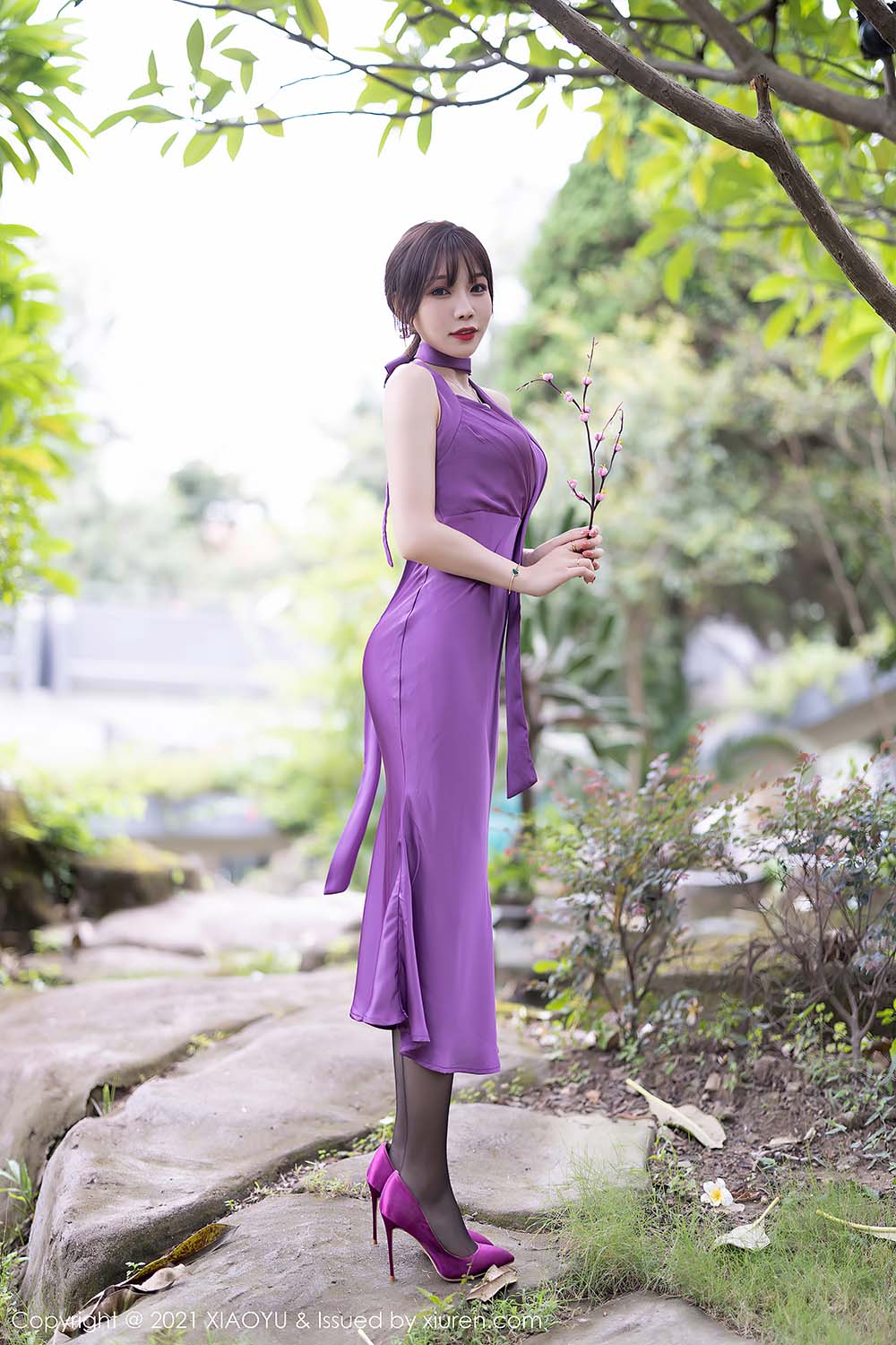 [XIAOYU语画界]2021.10.18 VOL.634 黑丝长裙私房写真 芝芝Booty