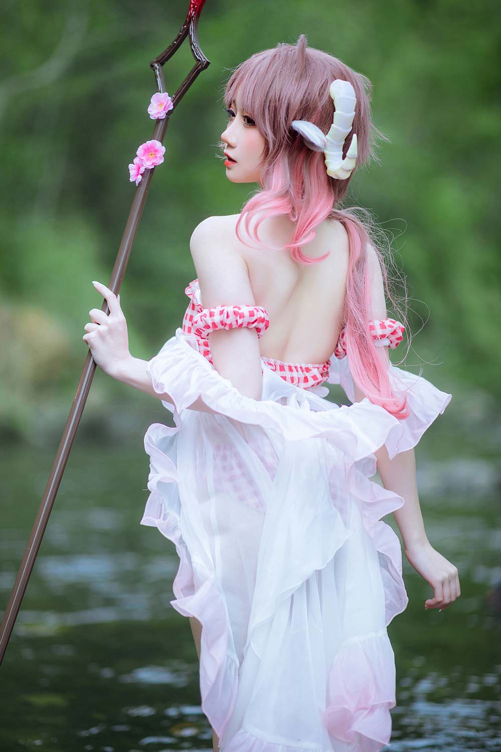 焖焖碳 – 碧蓝航线 艾雅法拉