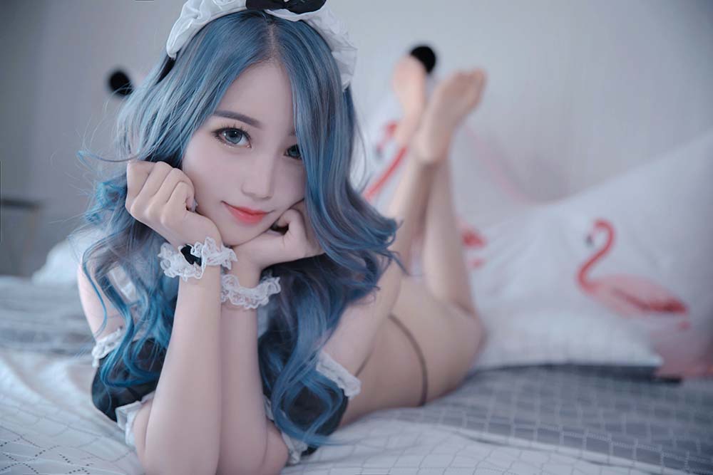 eloise软软 – 三点与黑丝