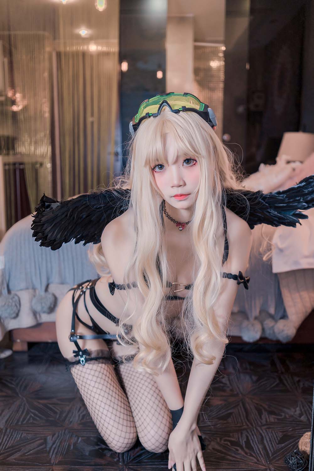 五更百鬼 – 圣女 吊带黑丝