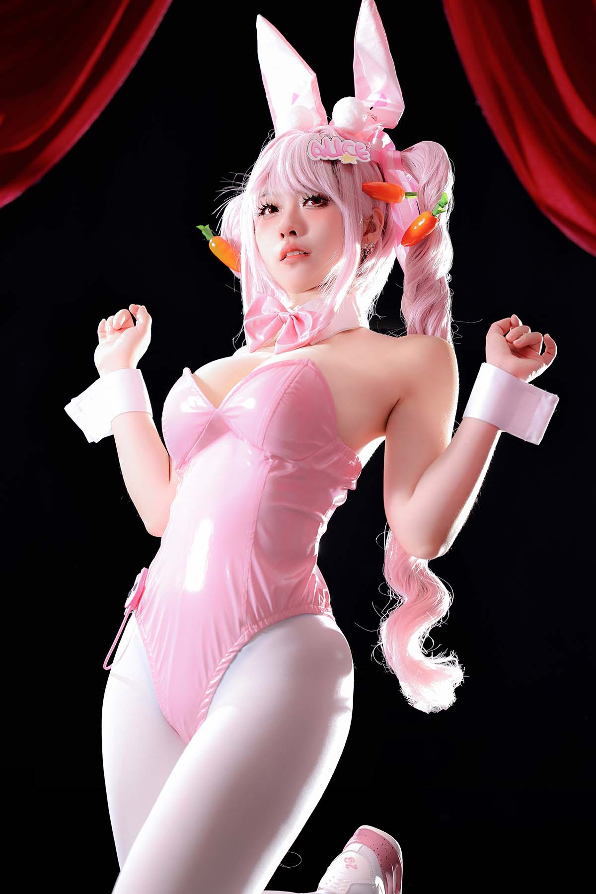 G44不会受伤 – 爱丽丝兔女郎