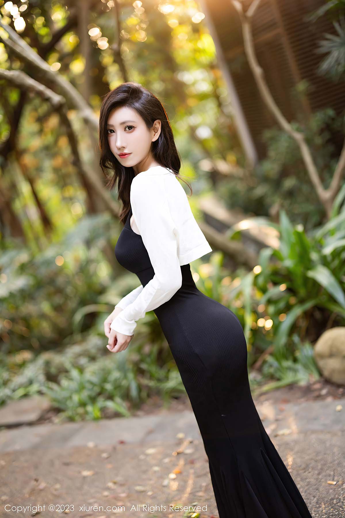 [Xiuren秀人网]2023.12.19 NO.7830 章芃芃