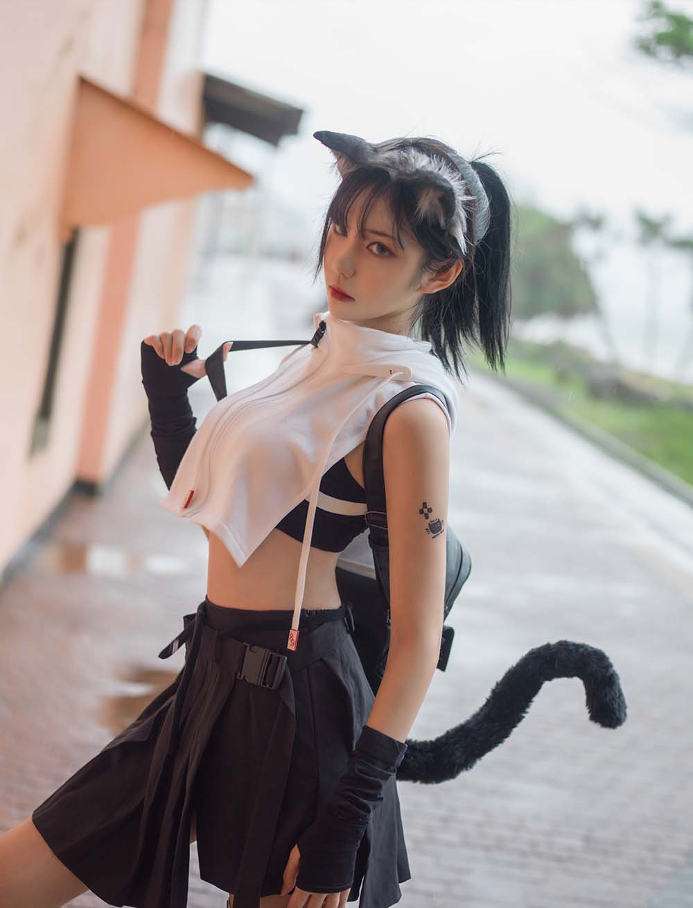 南桃Momoko – 黑日常