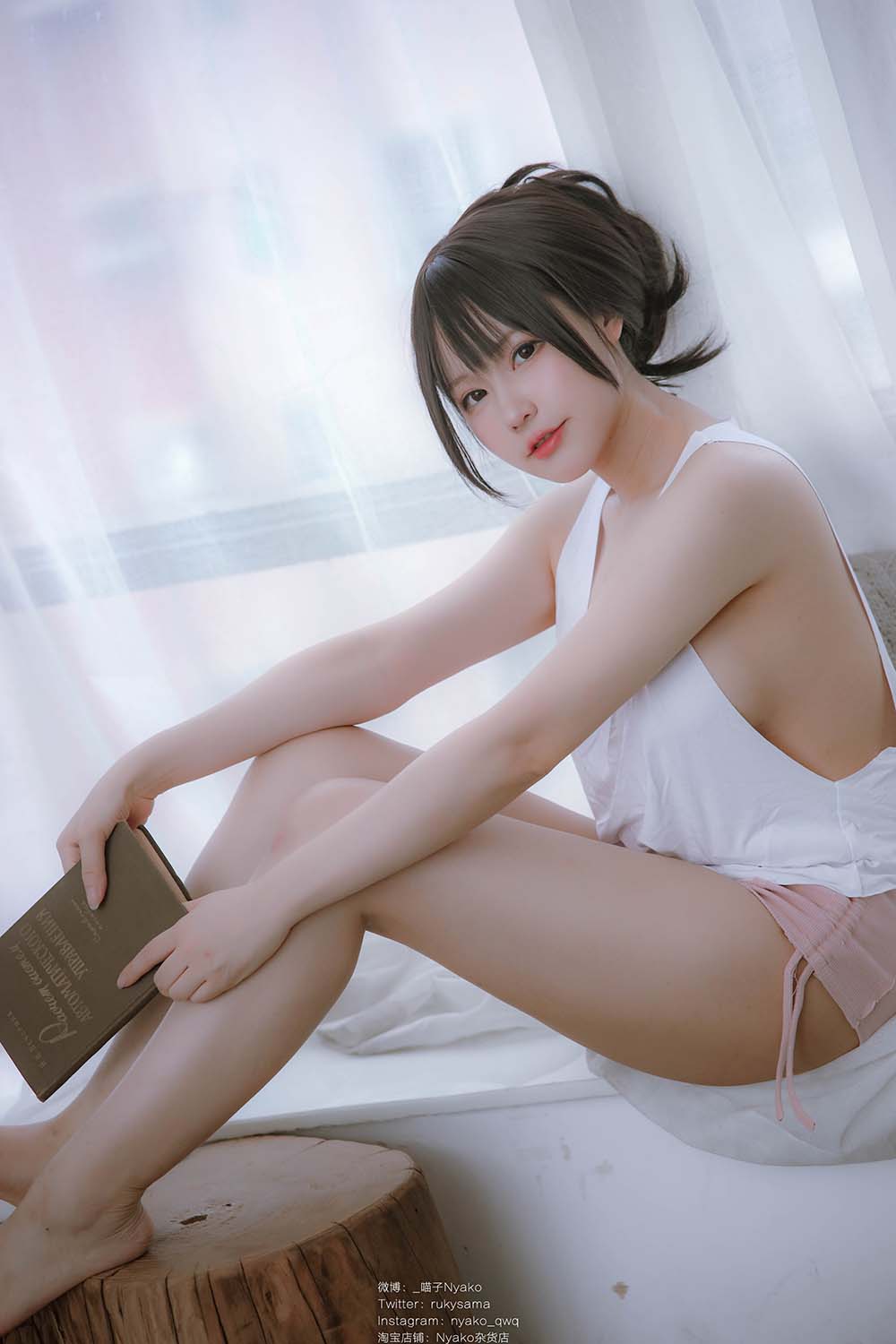 Nyako喵子 – 隣のやばいお姉さん 背心