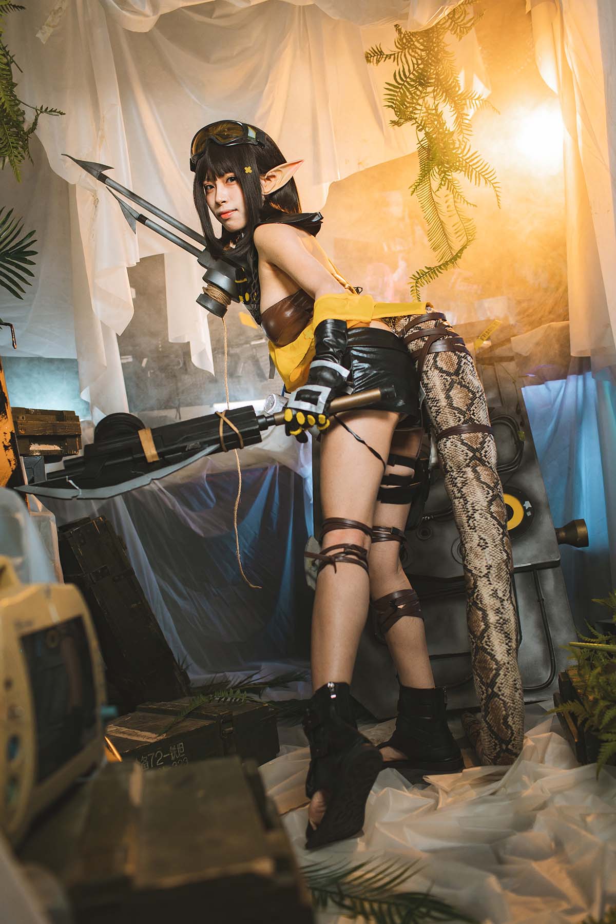 三無人型 – 森蚺精一