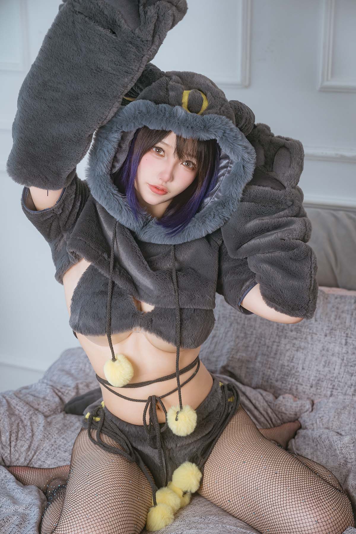 狐洛洛子 – 月之伊布