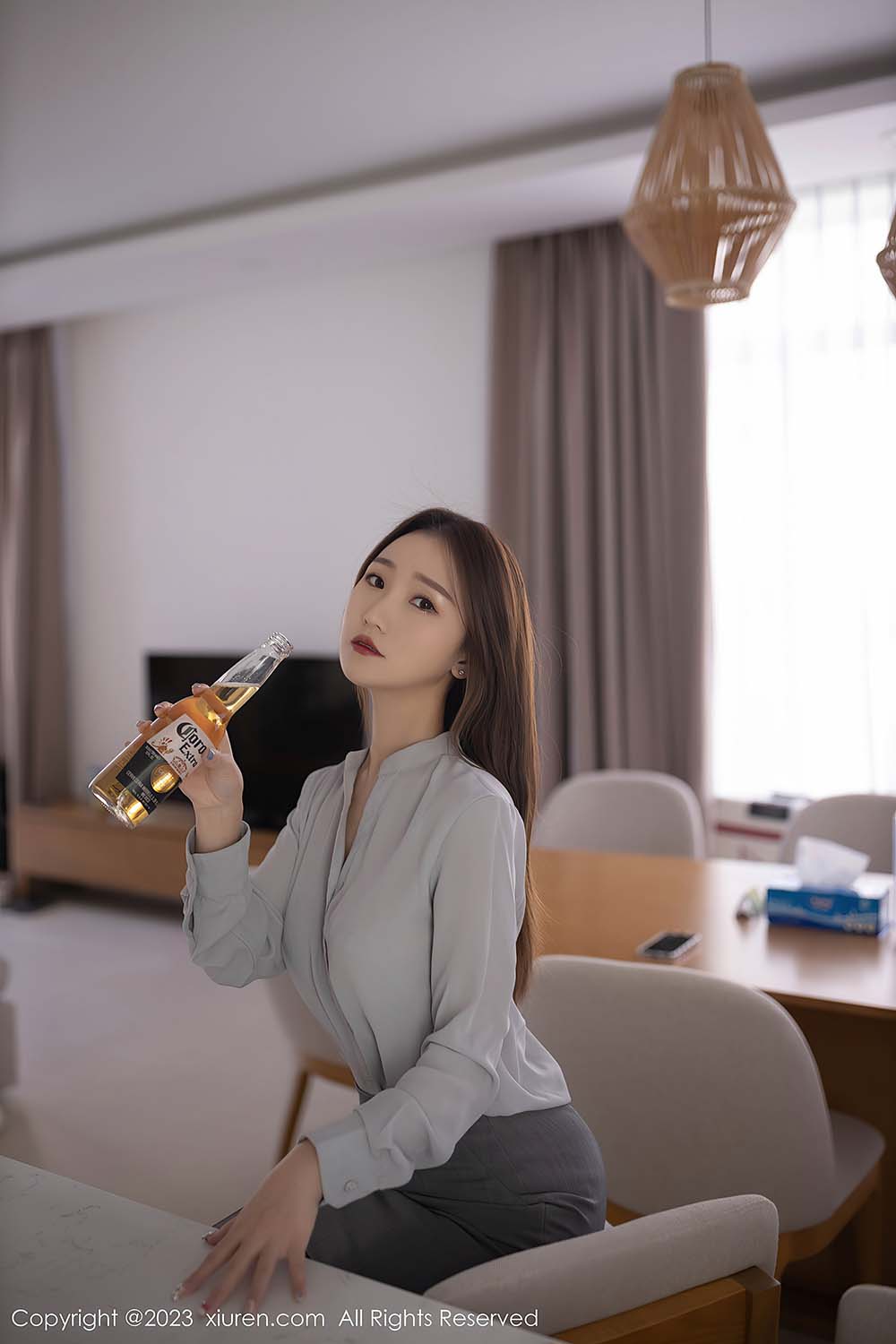 [Xiuren秀人网]2023.06.28 NO.6989 杏子Yada