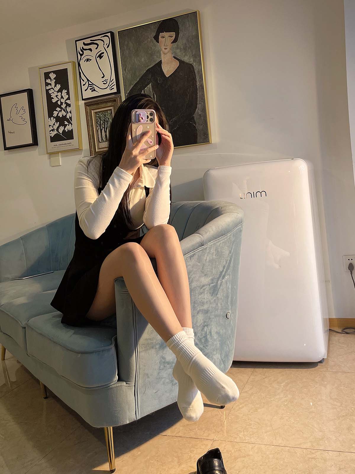 小九九[July芝岚] – 油亮肉丝加白棉袜