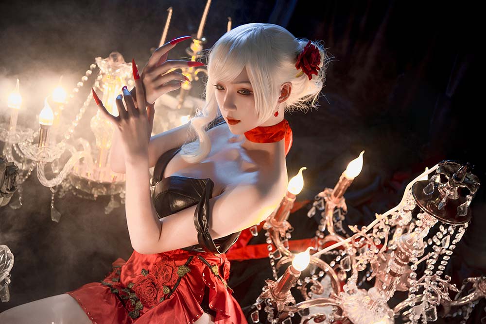 瓦斯塔亚小龙虾 – 灵魂探戈伊芙琳