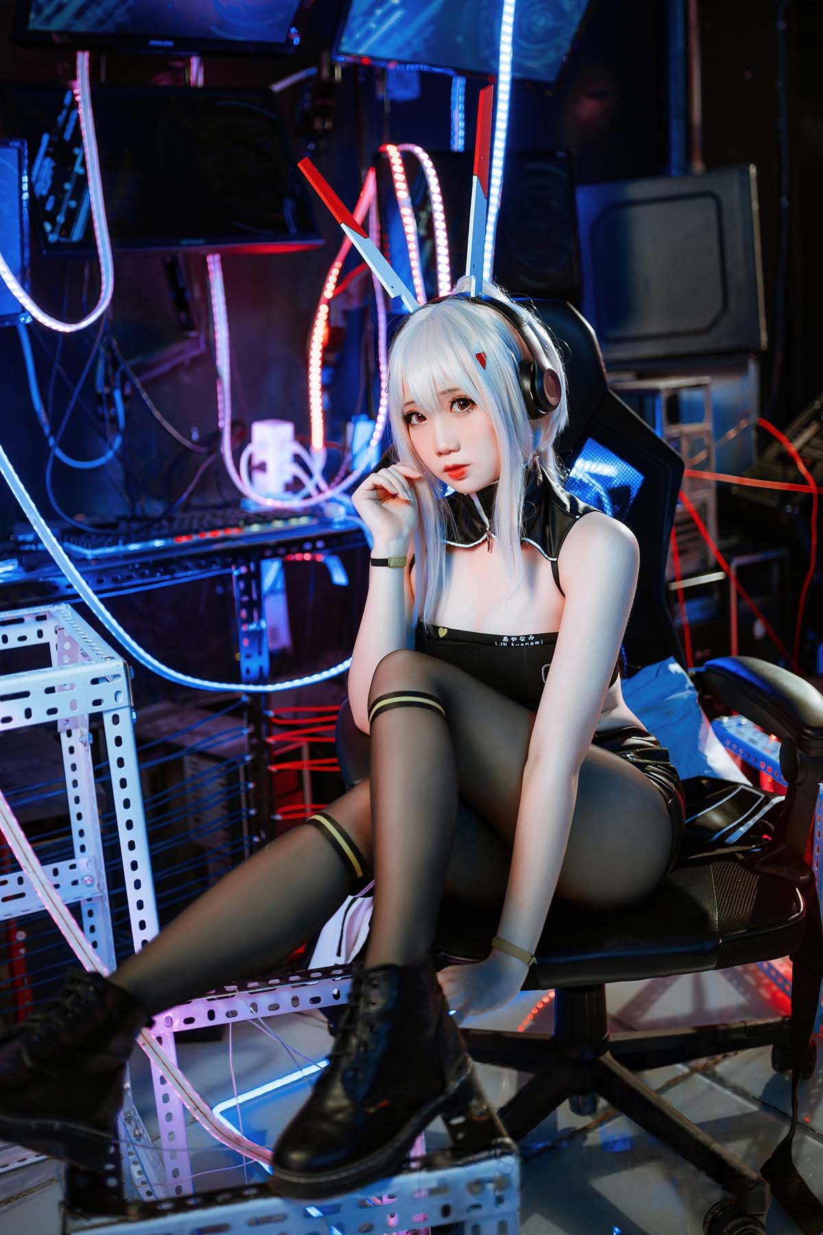 焖焖碳 – 绫波鬼神乐队