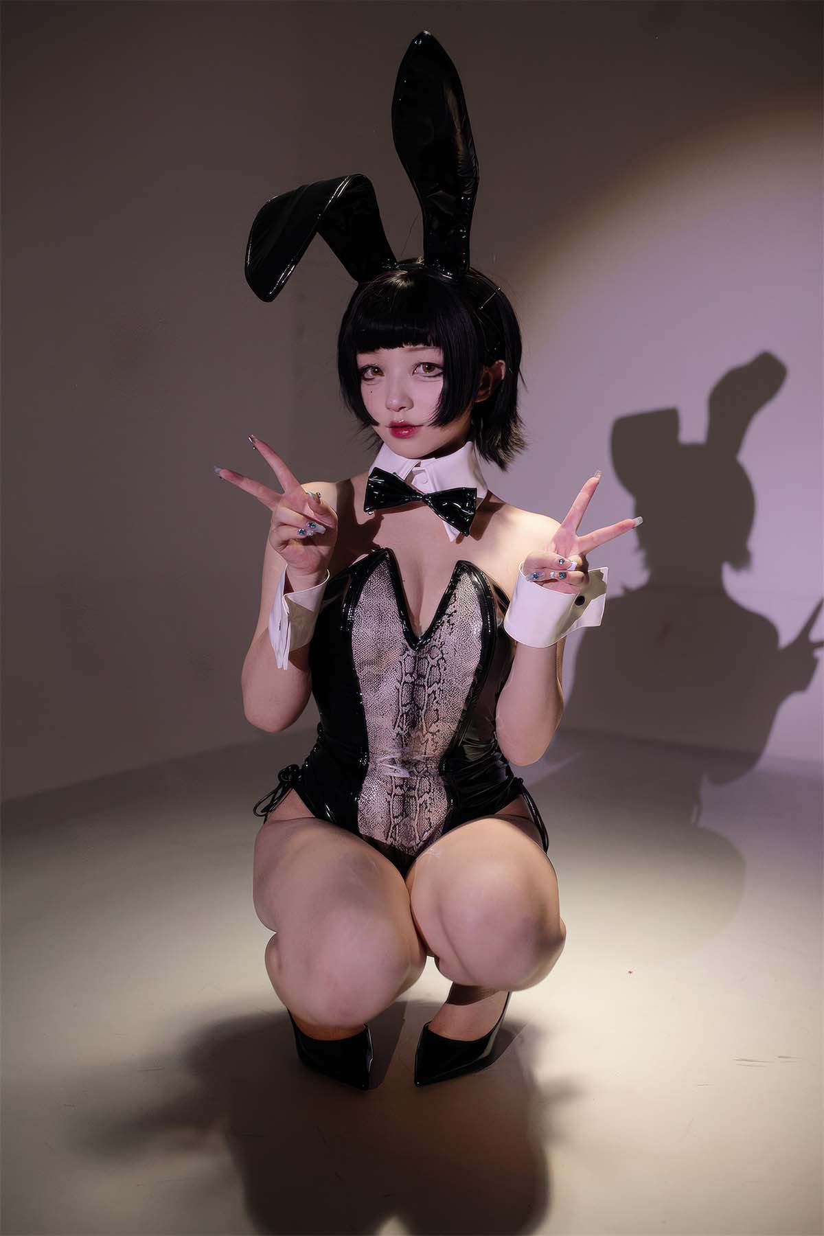 花铃 – 蛇女郎