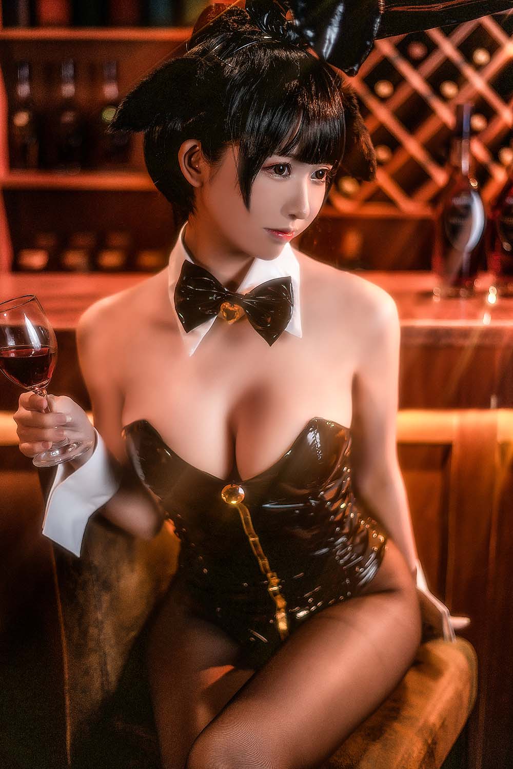 鳗鱼霏儿 – 双人本 兔女郎