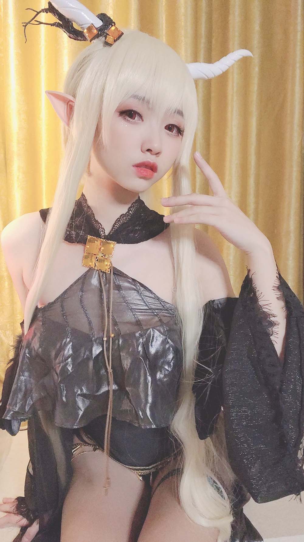 大大卷卷小卷 – 自拍2