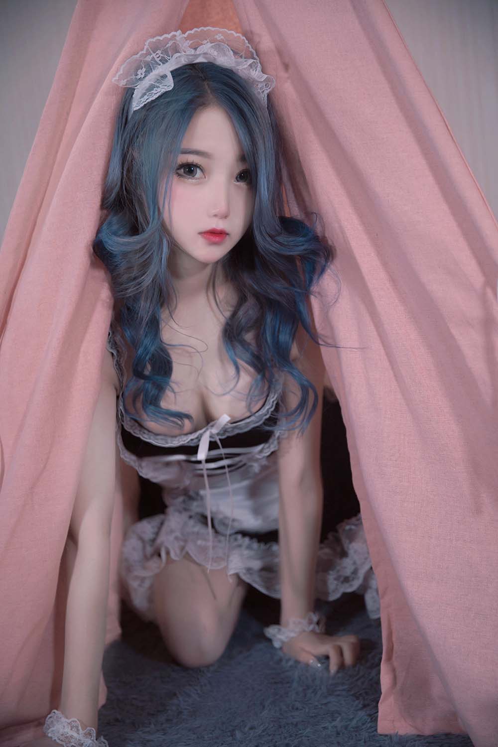 eloise软软 – 女仆兔尾巴