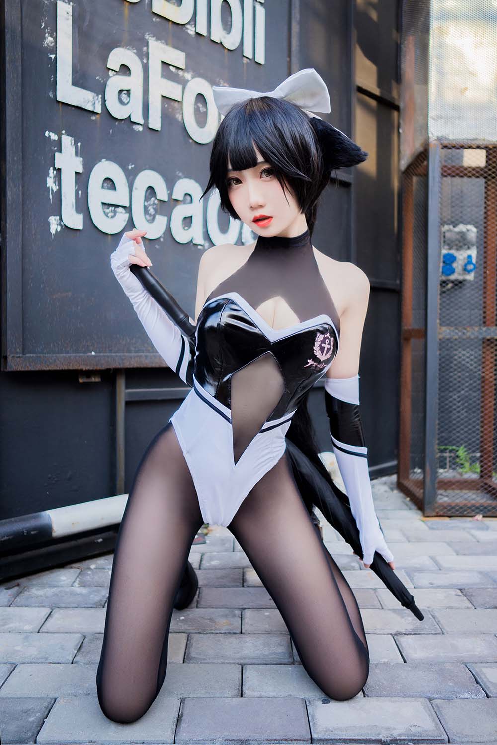 焖焖碳 – 高雄赛车娘