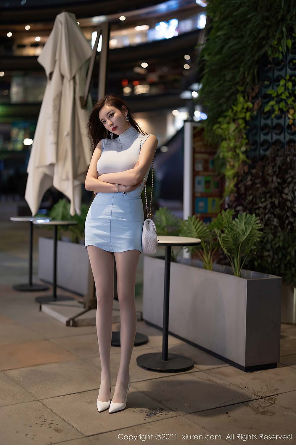 [Xiuren秀人网]2021.06.08 NO.3520 杨晨晨sugar