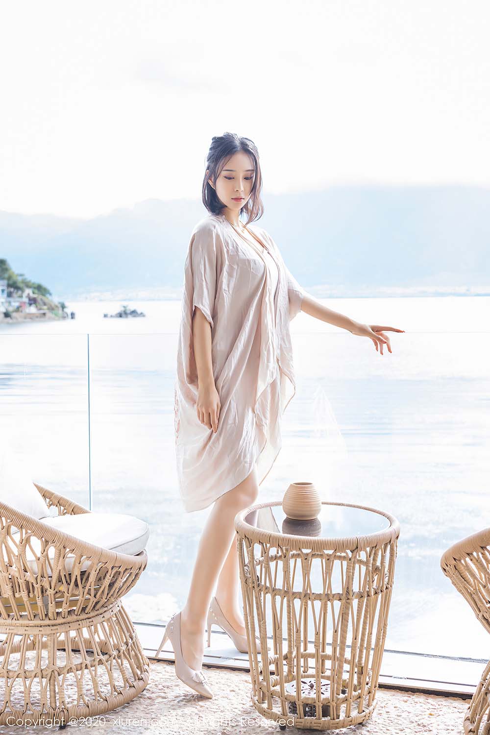 [Xiuren秀人网]XR20200811N02426 2020.08.11 NO.2426 蓝夏Akasha 白色吊带