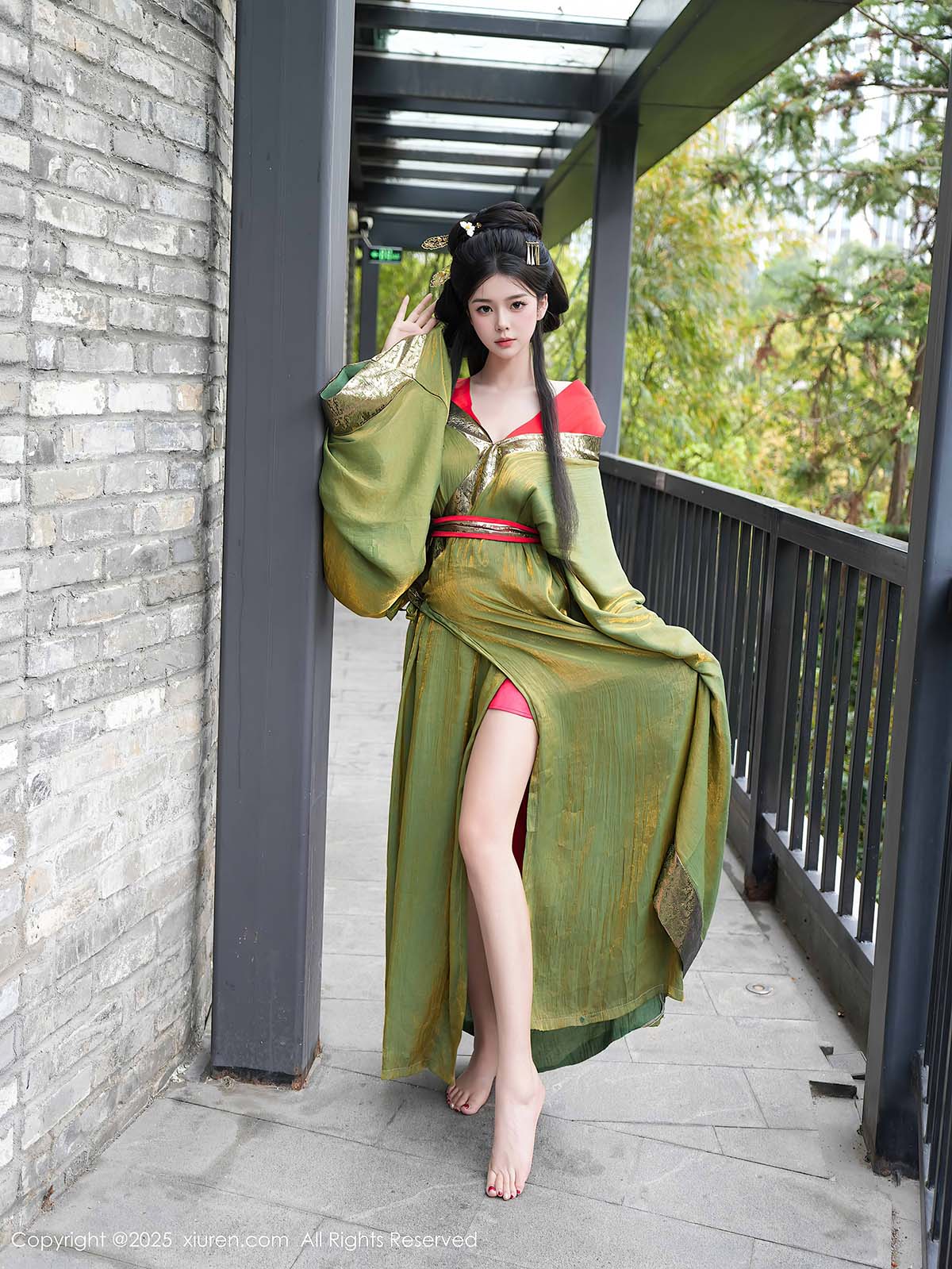 [Xiuren秀人网]2025.04.09 NO.10126 雪糕CiCi