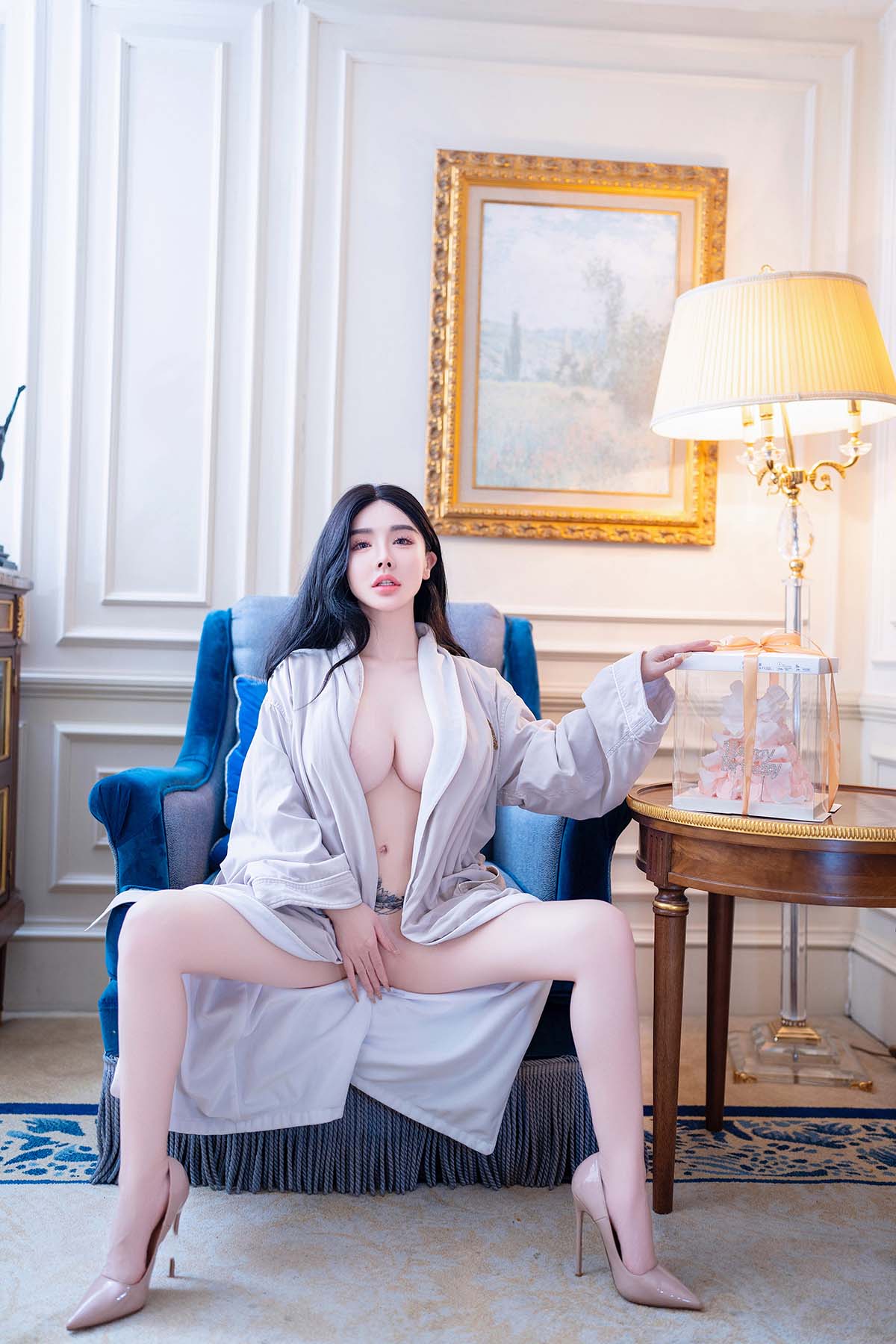 潘娇娇 – 性感浴袍