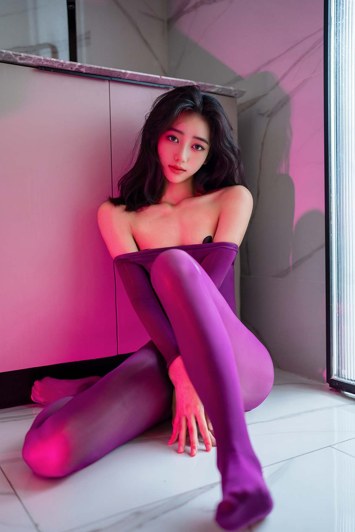 时安安 – 紫色丝袜