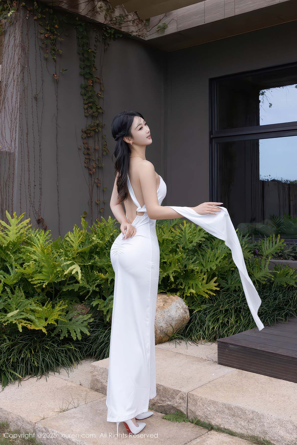 [Xiuren秀人网]2025.12.15 NO.11109 唐安琪