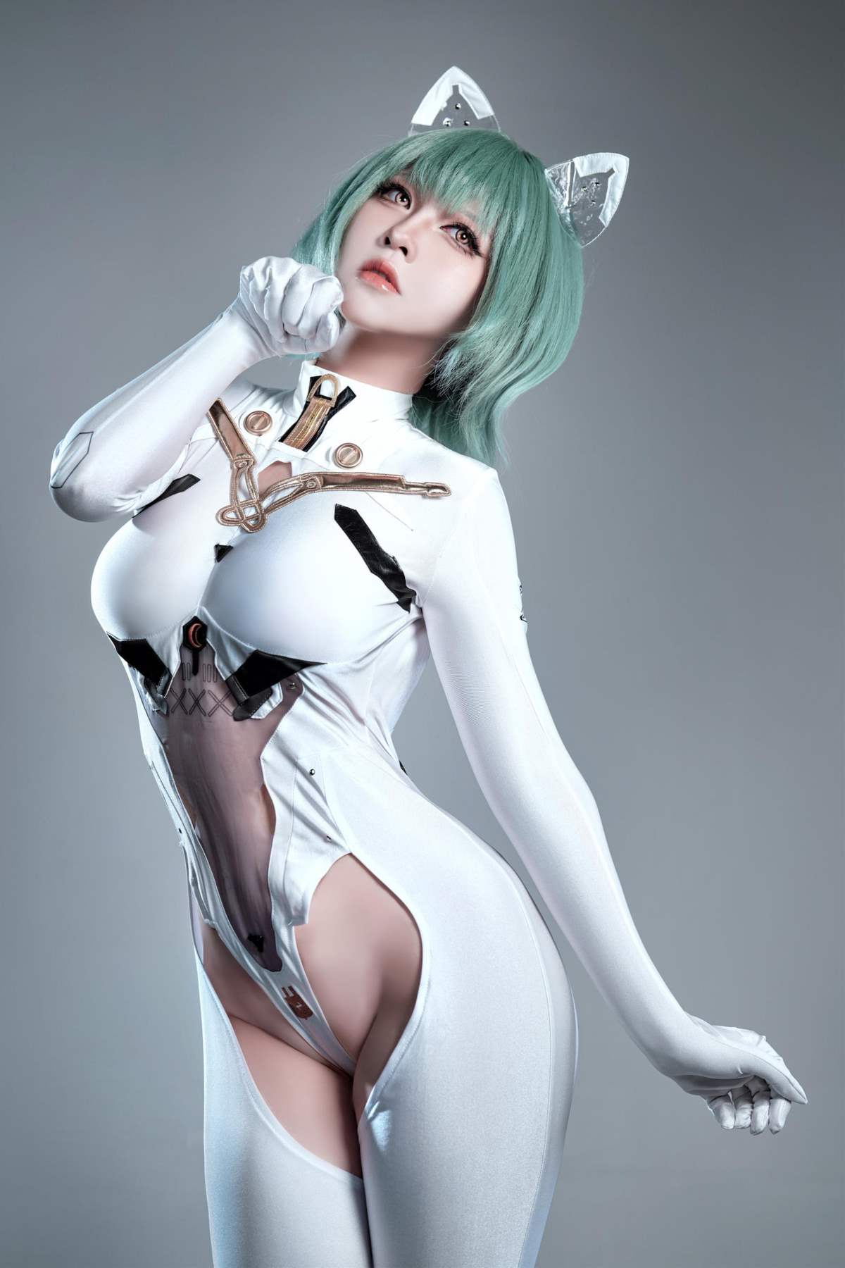 半半子 – 碧蓝航线 纳希莫夫